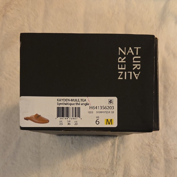 Brand new Naturalizer Kayden Chic Tan Mules In Size 6 - Picture 9 of 10